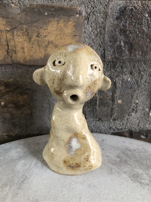 Keramik figur af Pernille Calundan